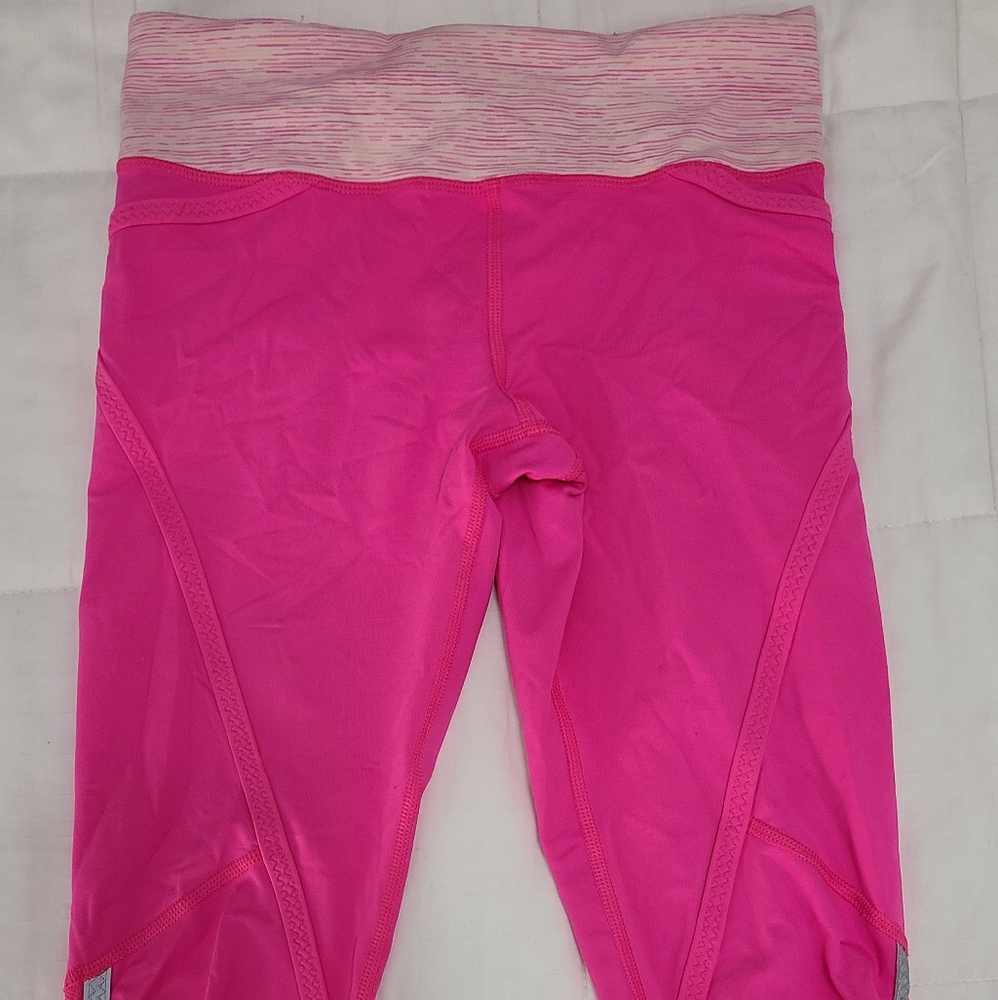 Lululemon active capris